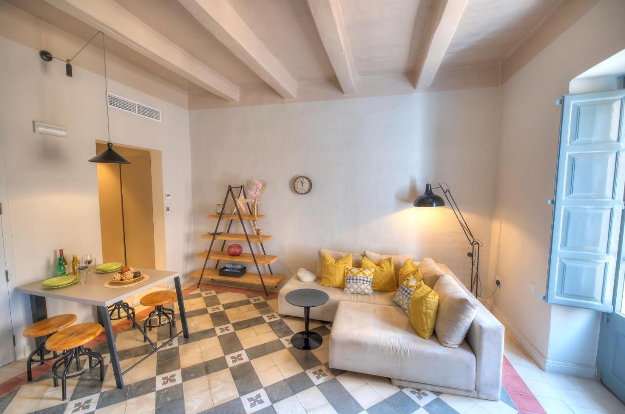 Charming & Traditional Flat In City Center Esch1-2 Valletta Bagian luar foto
