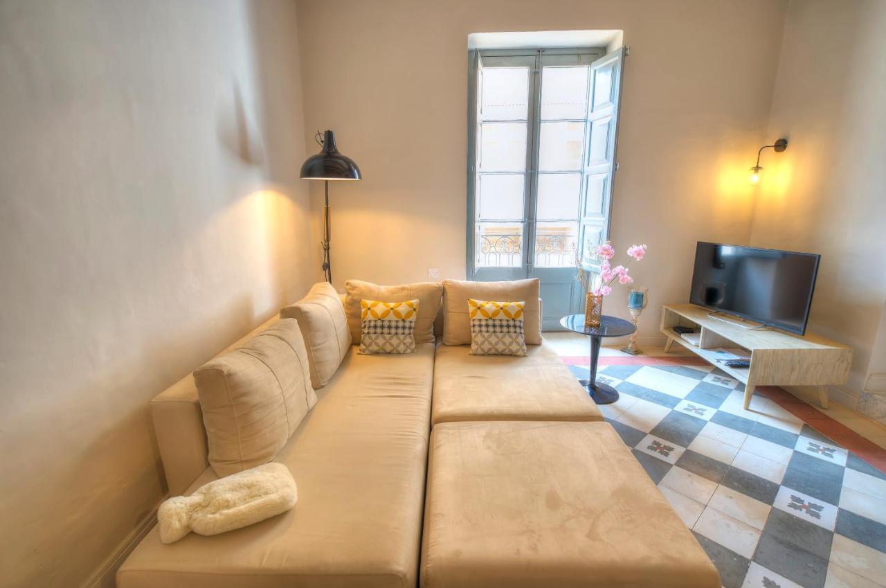 Charming & Traditional Flat In City Center Esch1-2 Valletta Bagian luar foto